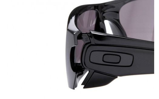 Oakley Fuel Cell (OO9096-01 60mm) saules brilles